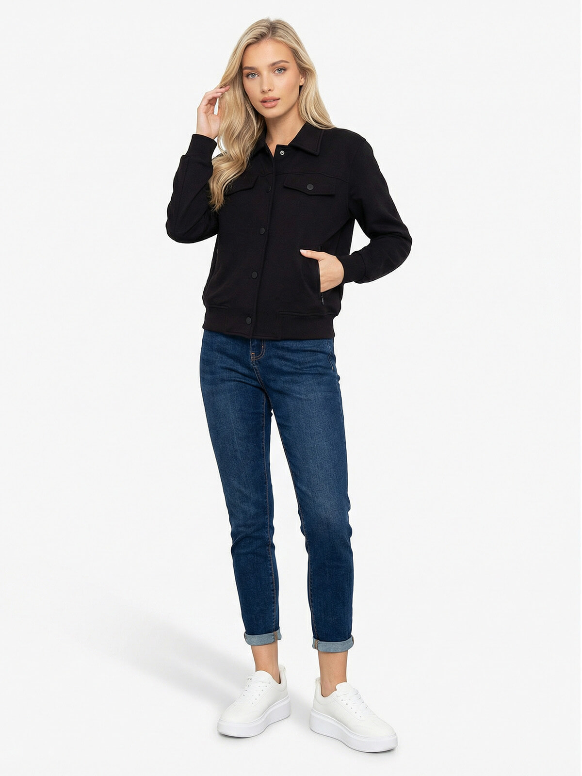 Rozpinana bluza damska Megi z kołnierzykiem Czarna - W260102 (4).jpg