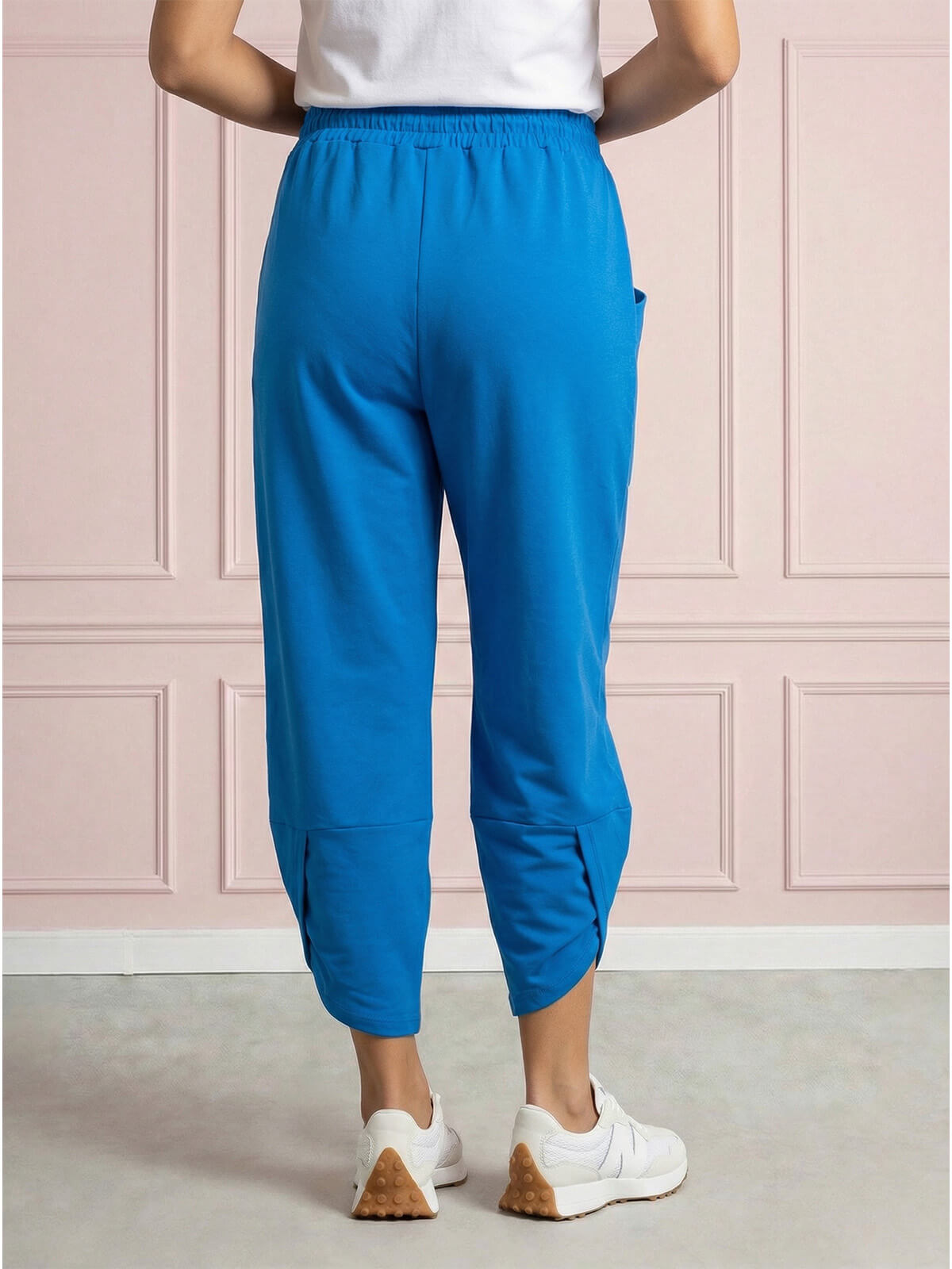 Spodnie dresowe damskie Megi balloon 78 z naszytymi kieszeniami Kobaltowe - W260540  (4).jpg