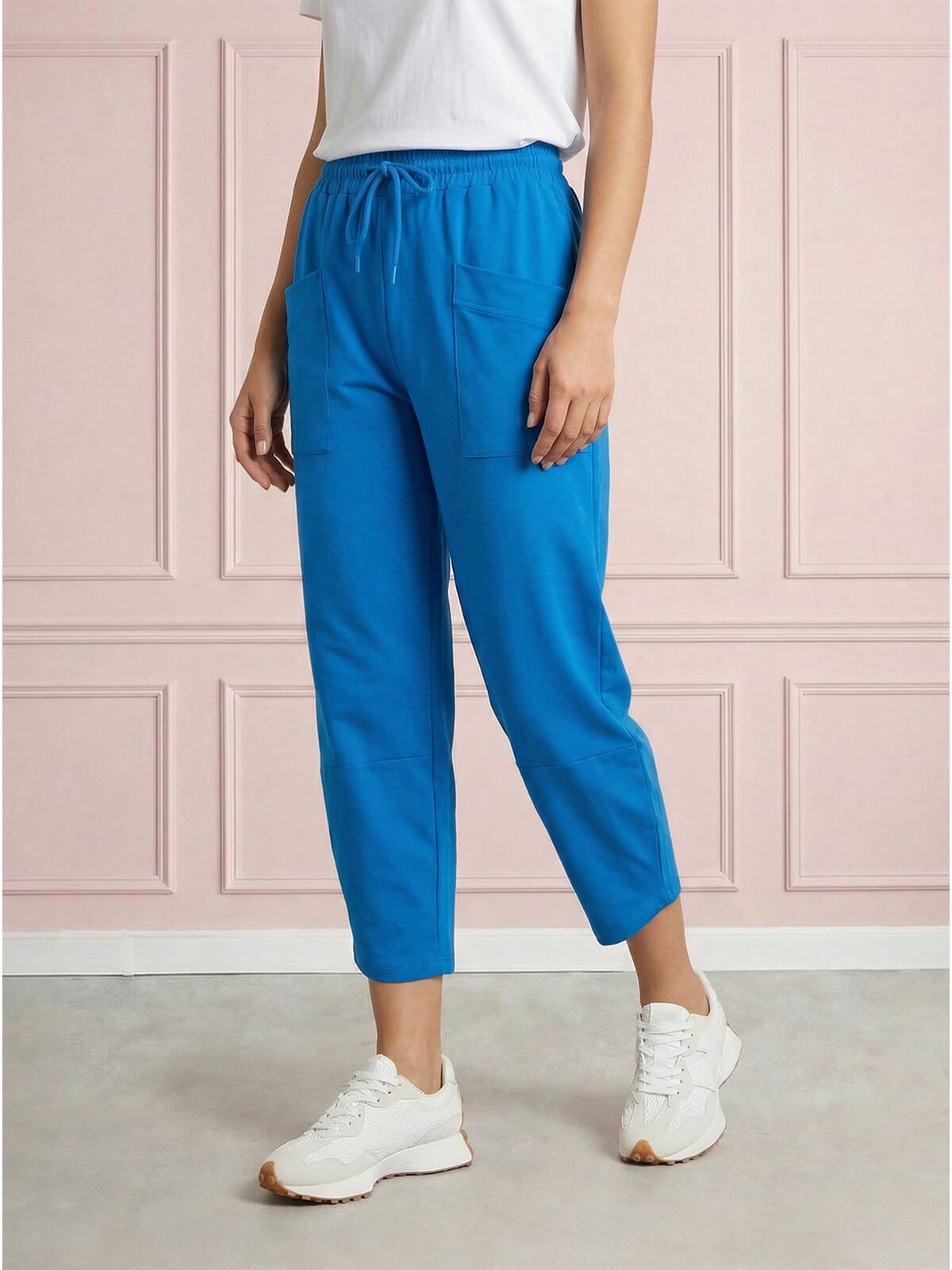 Spodnie dresowe damskie Megi balloon 78 z naszytymi kieszeniami Kobaltowe - W260540  (5).jpg