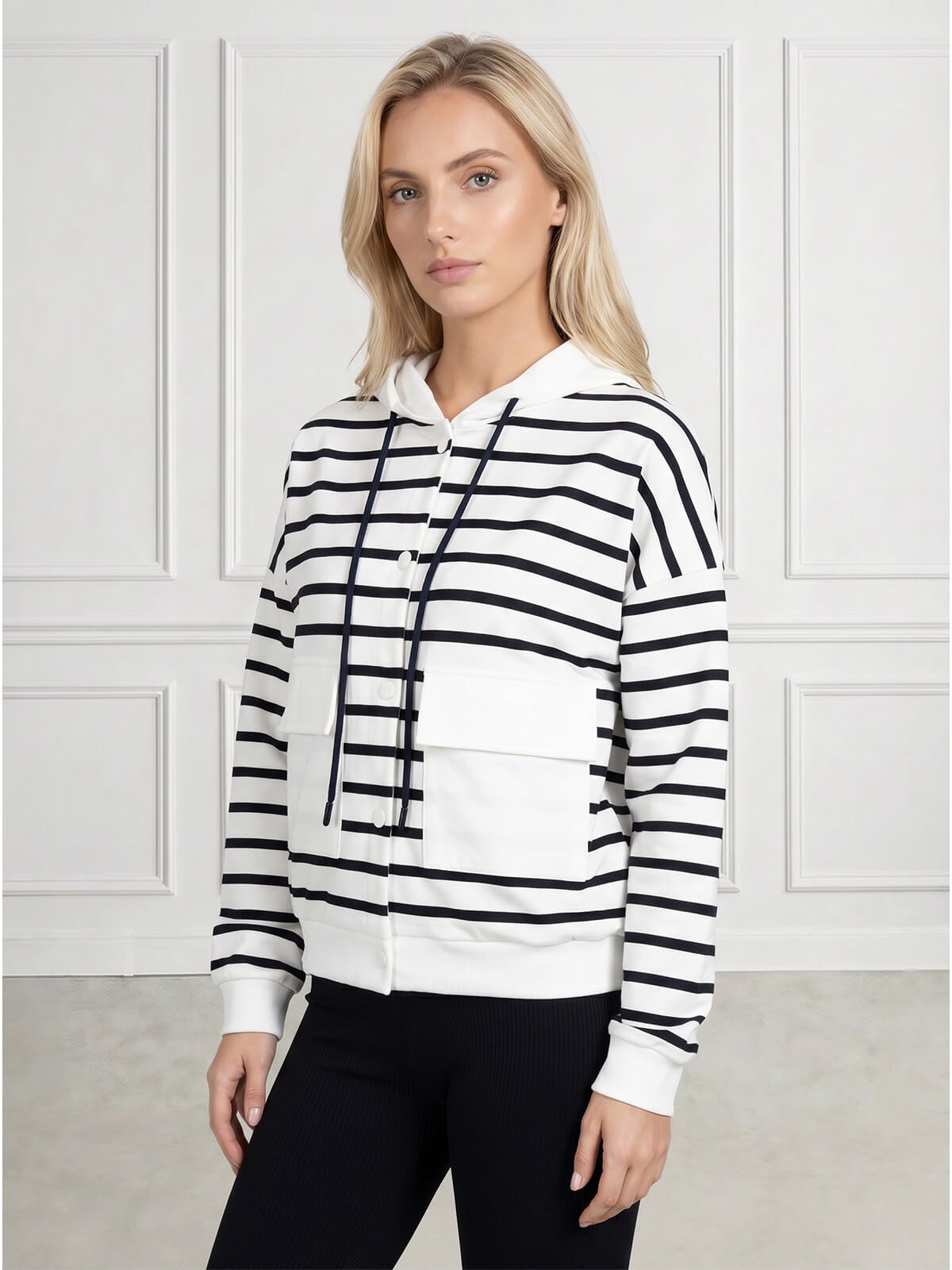 Bluza dresowa damska Megi rozpinana z kapturem w paski ŚmetankowaGranatowa - W260945 (3).jpg