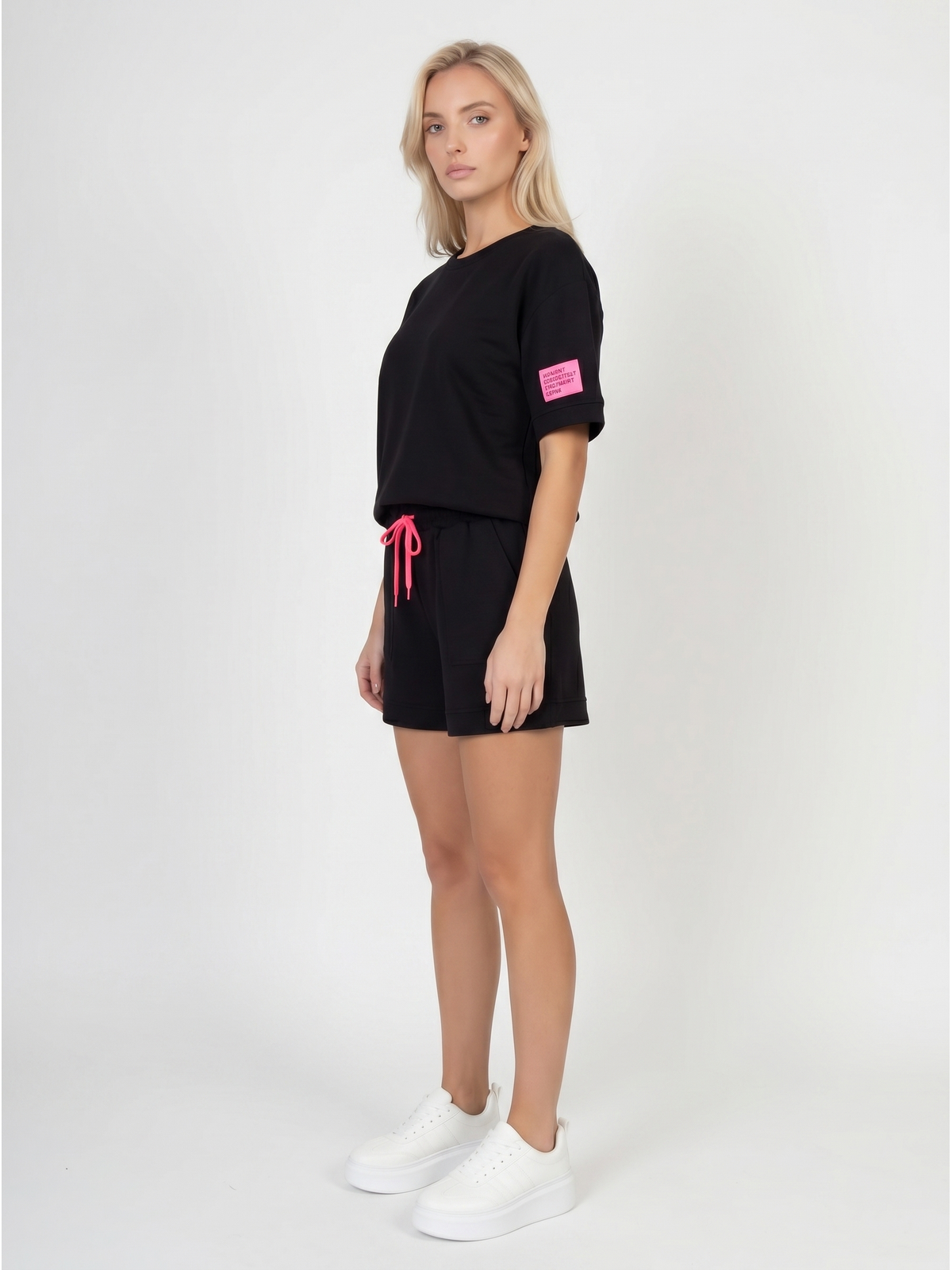 Komplet dresowy damski Pink Fashion - Bluza/Szorty Czarny - W251027