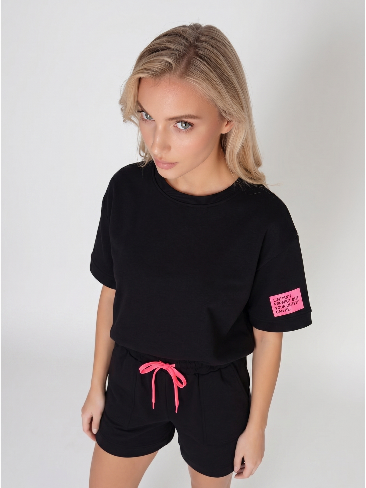 Komplet dresowy damski Pink Fashion - Bluza/Szorty Czarny - W251027