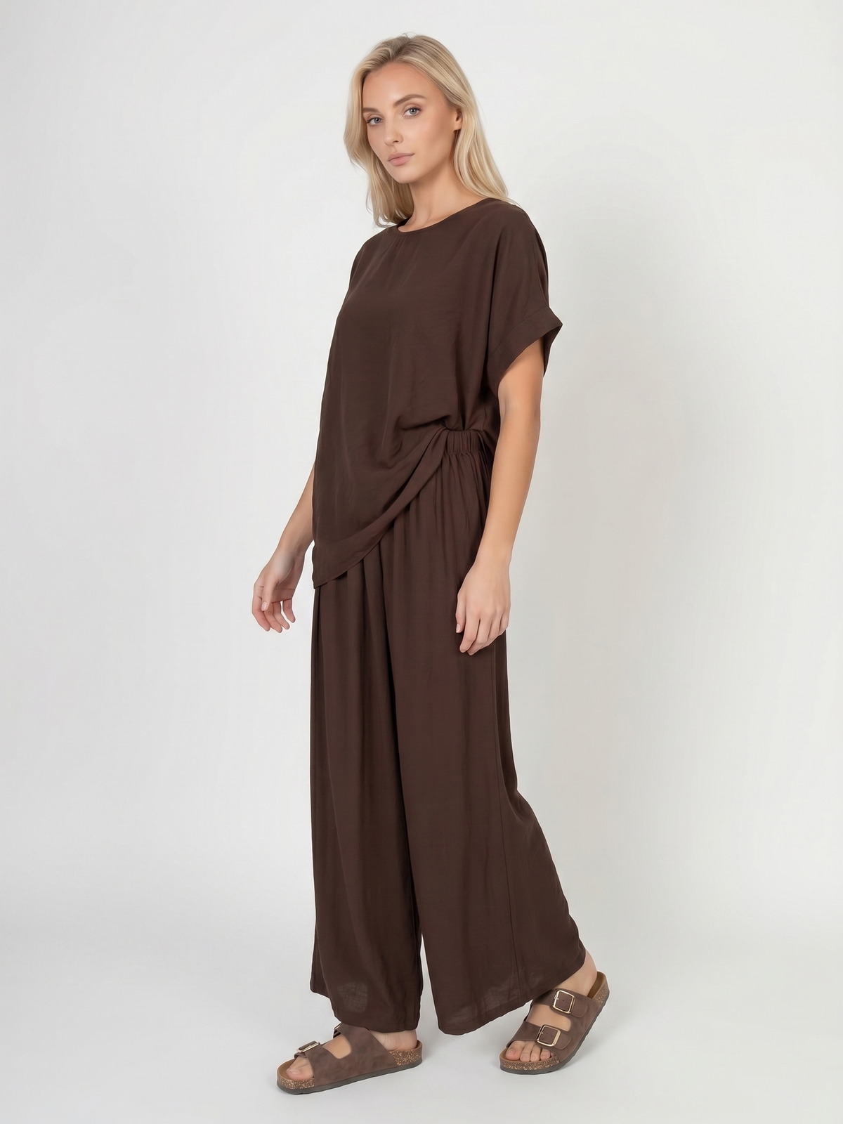 Letni damski komplet Pnk Fashion Bluzka/Spodnie Czekoladowy - W250730