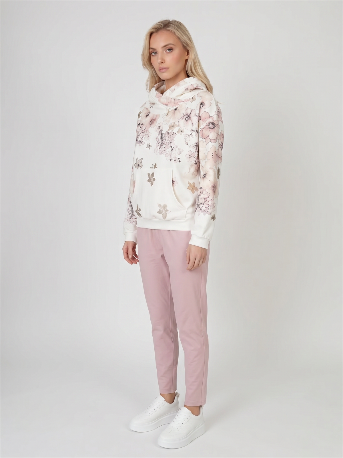 Bluza damska Megi z kapturem Śmietankowa/Różowa w kwiaty - J260028