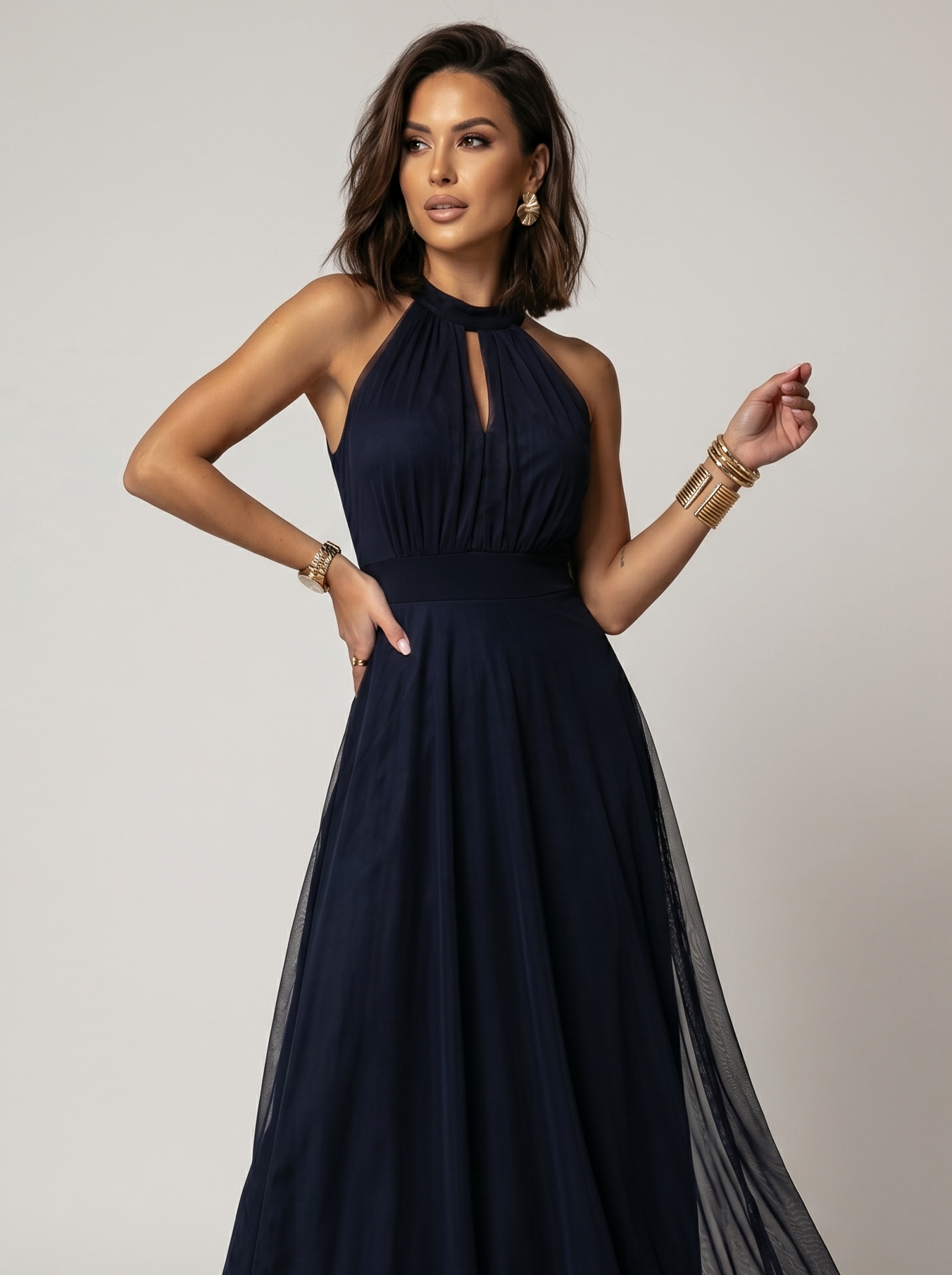 662-3 Elegancka sukienka wieczorowa maxi halter z tiulem i wiązaniem w talii - granatowa-10 68431 