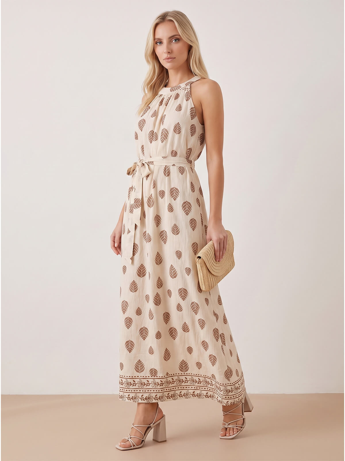 Letnia sukienka maxi wiązana na szyi Pink Fashion - BeżowaBrązowa W261331 (3).jpg