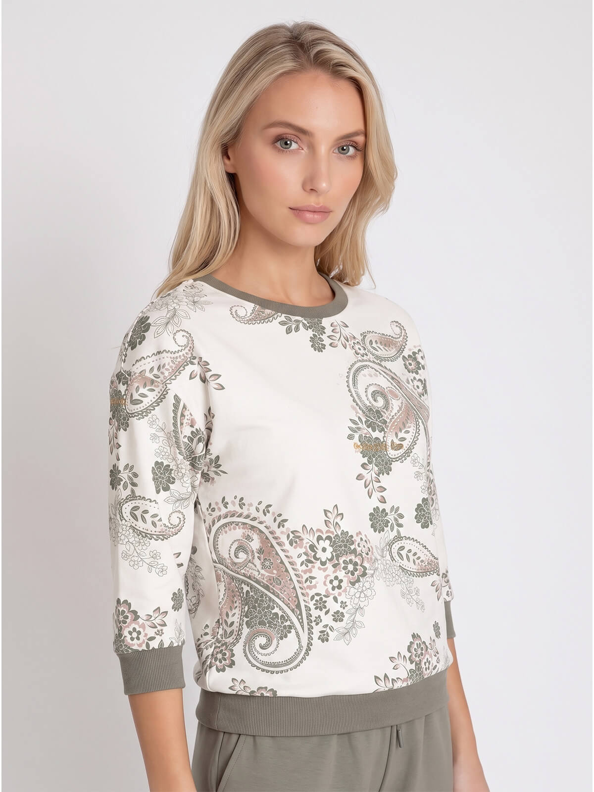 Bluza damska Megi rękaw 34 print ŚmietankowaKhaki - W261383 (3).jpg