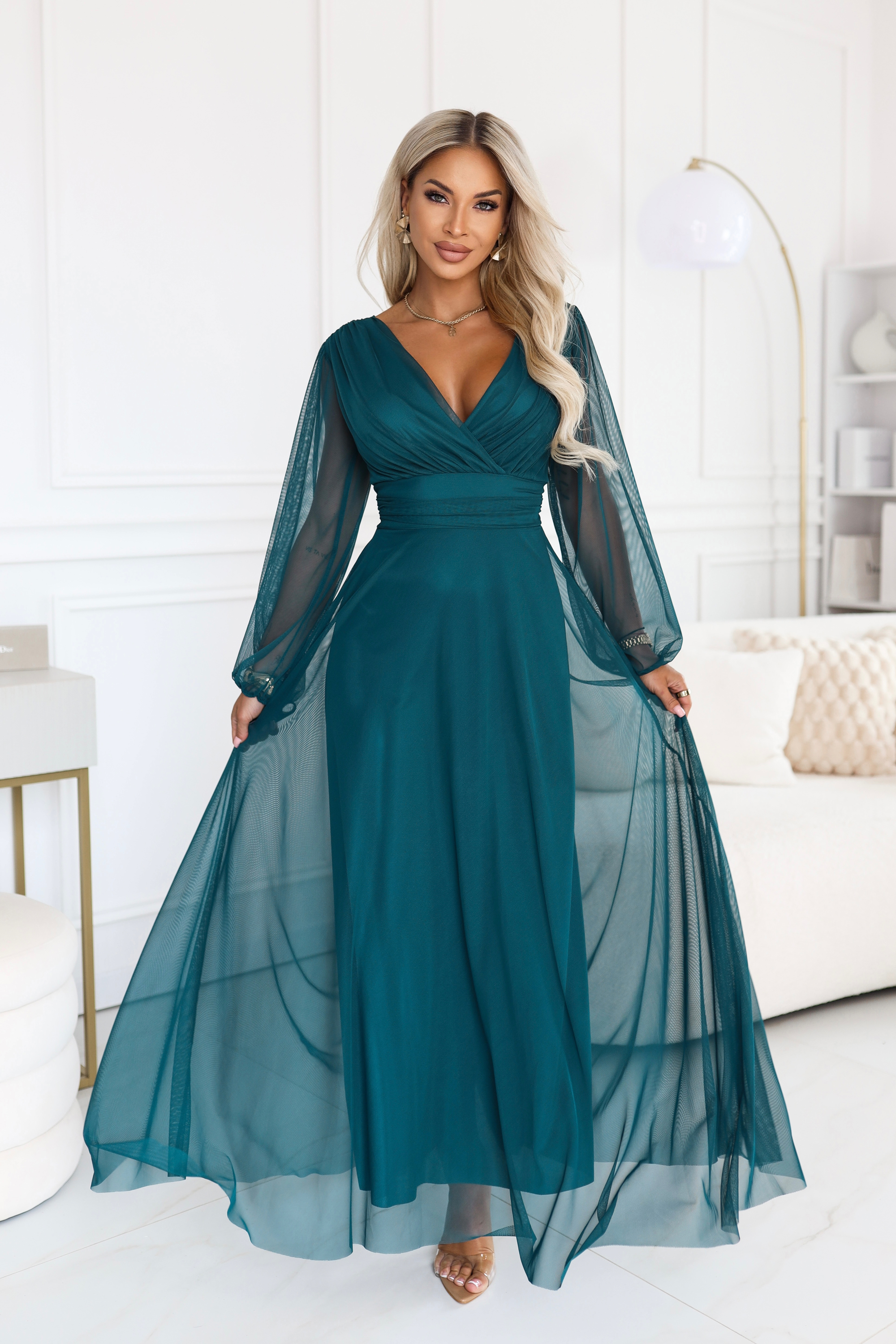 684-2 NERISSA elegancka tiulowa sukienka maxi z kopertowym dekoltem - zieleń morska-9 68580 