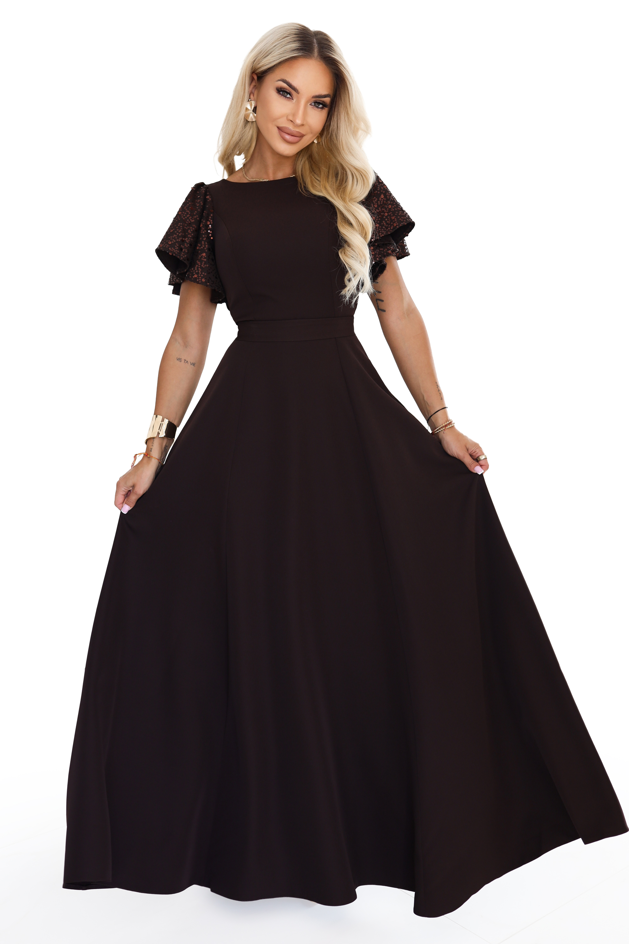 694-2 MIRELLA Elegancka rozkloszowana sukienka maxi z cekinowymi rękawami - czekoladowy brąz-10 68610 