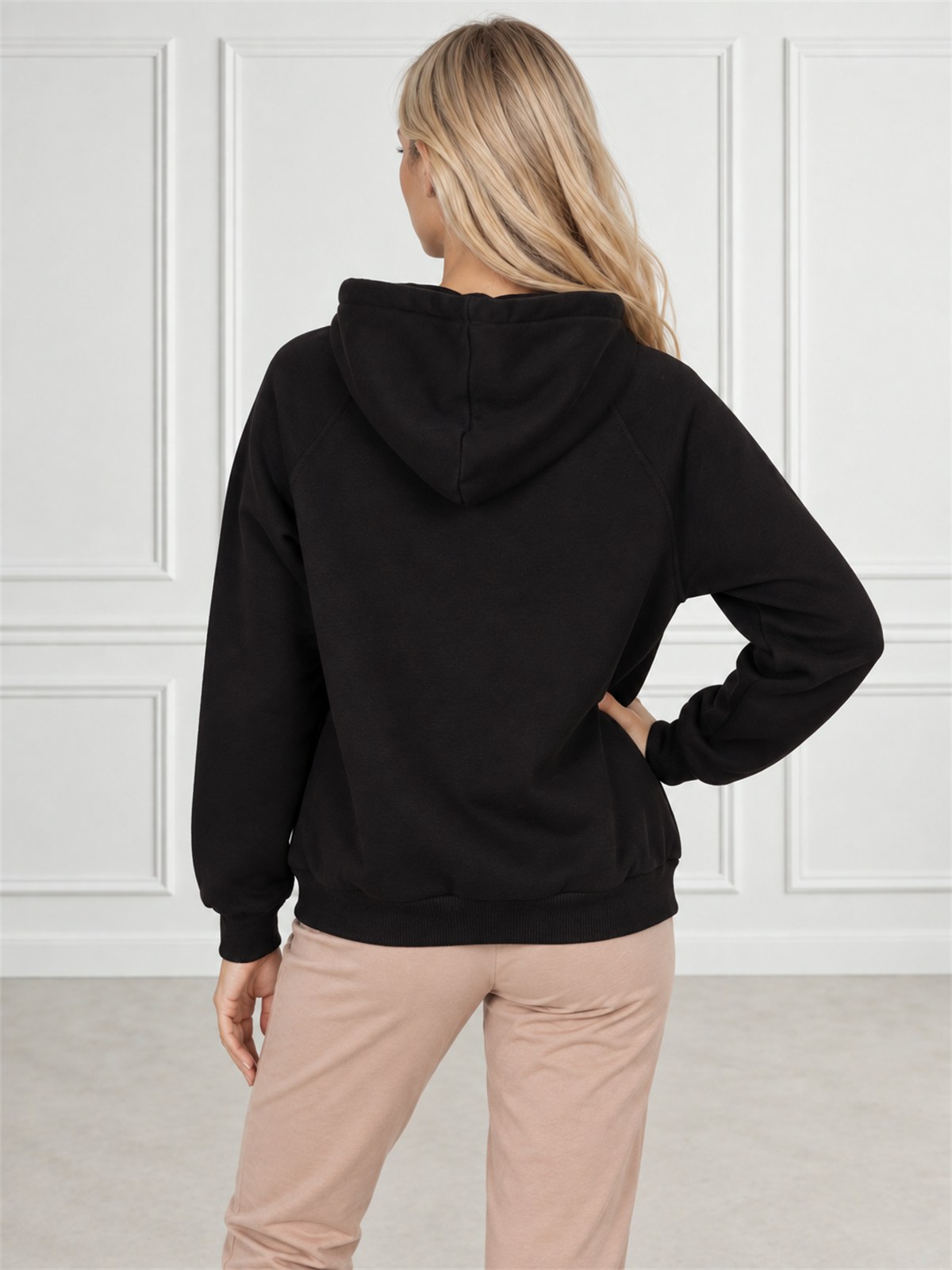 Bluza dresowa kangurka damska z kapturem Megi Czarna - W252399