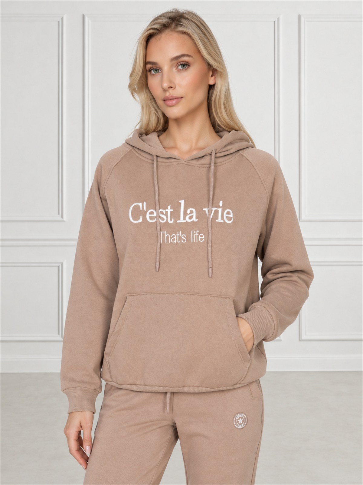 Bluza dresowa kangurka damska z kapturem Megi Beżowa - W252399