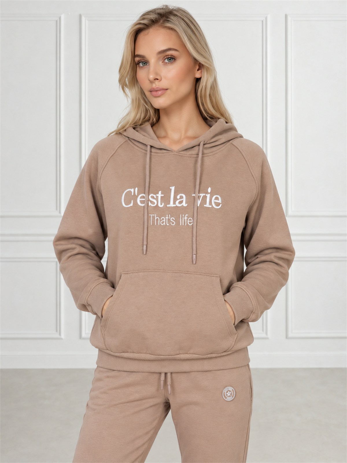 Bluza dresowa kangurka damska z kapturem Megi Beżowa - W252399