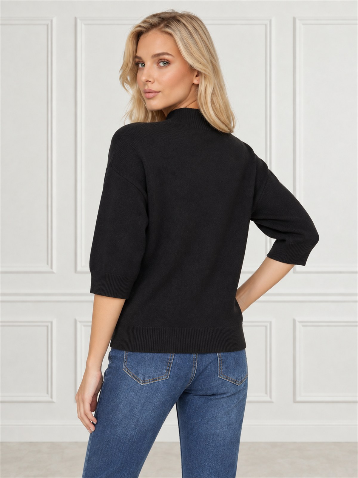 Sweter damski półgolf rękaw 3/4 Czarny - J261968