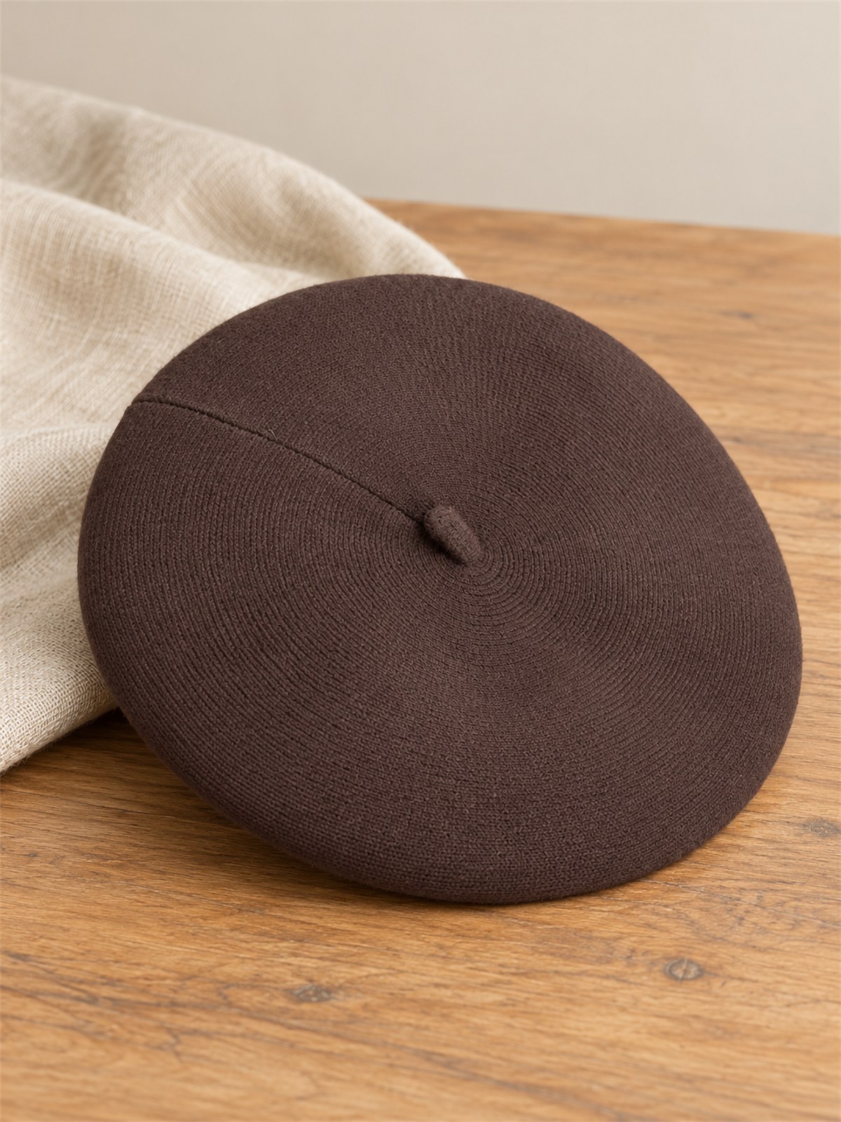 Damski beret Czapka wiskozowa ciepły miękki Czekoladowy - J262131