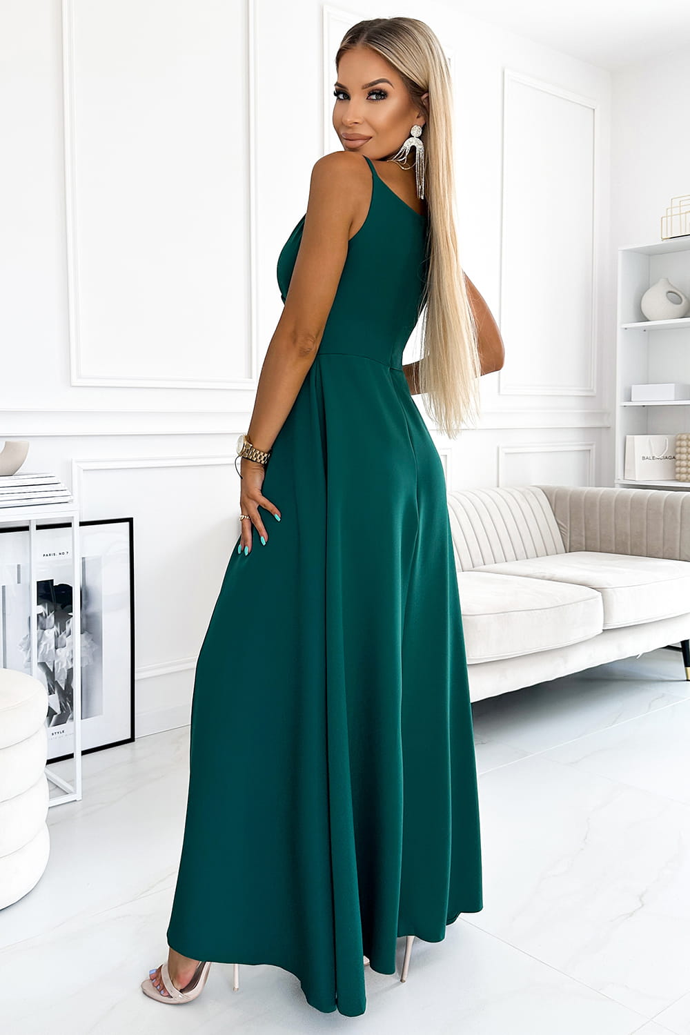 47674299-11 CHIARA elegancka maxi długa suknia na ramiączkach - ZIELONA-3