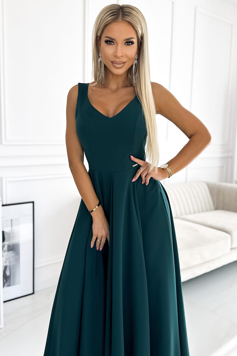 56108246-5 CINDY długa elegancka suknia z dekoltem - ZIELONA-2